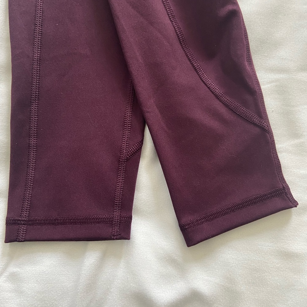 SOLD Victoria Secret Maroon Leggings - Picture 8 of 8